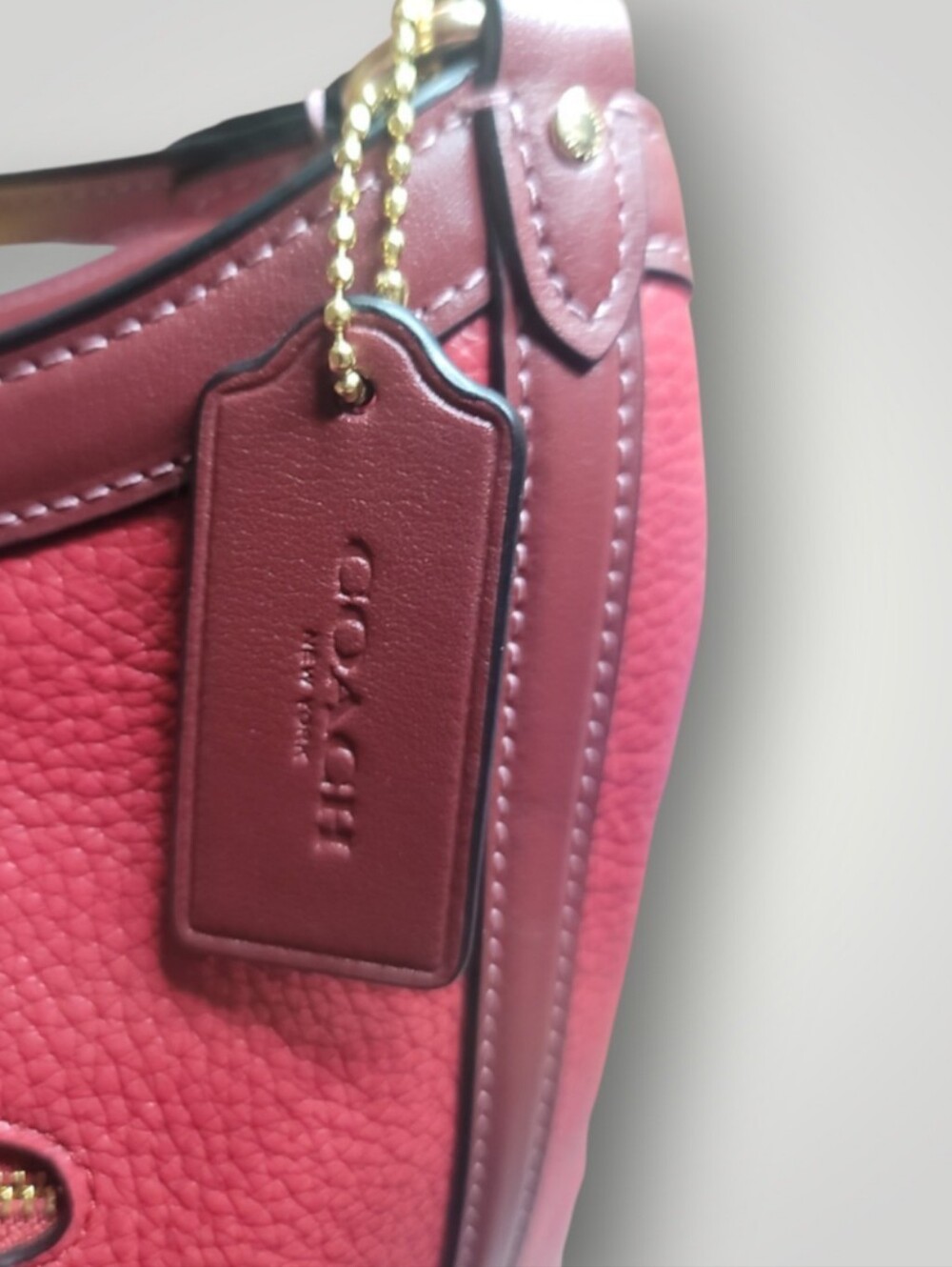 Coach Kristy Shoulder Bag In Colorblock Like New 2022 - Picture 4 of 9
